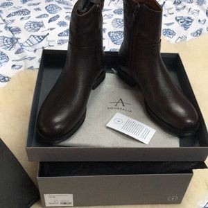 Aquatalia Men’s brand new Leather boots